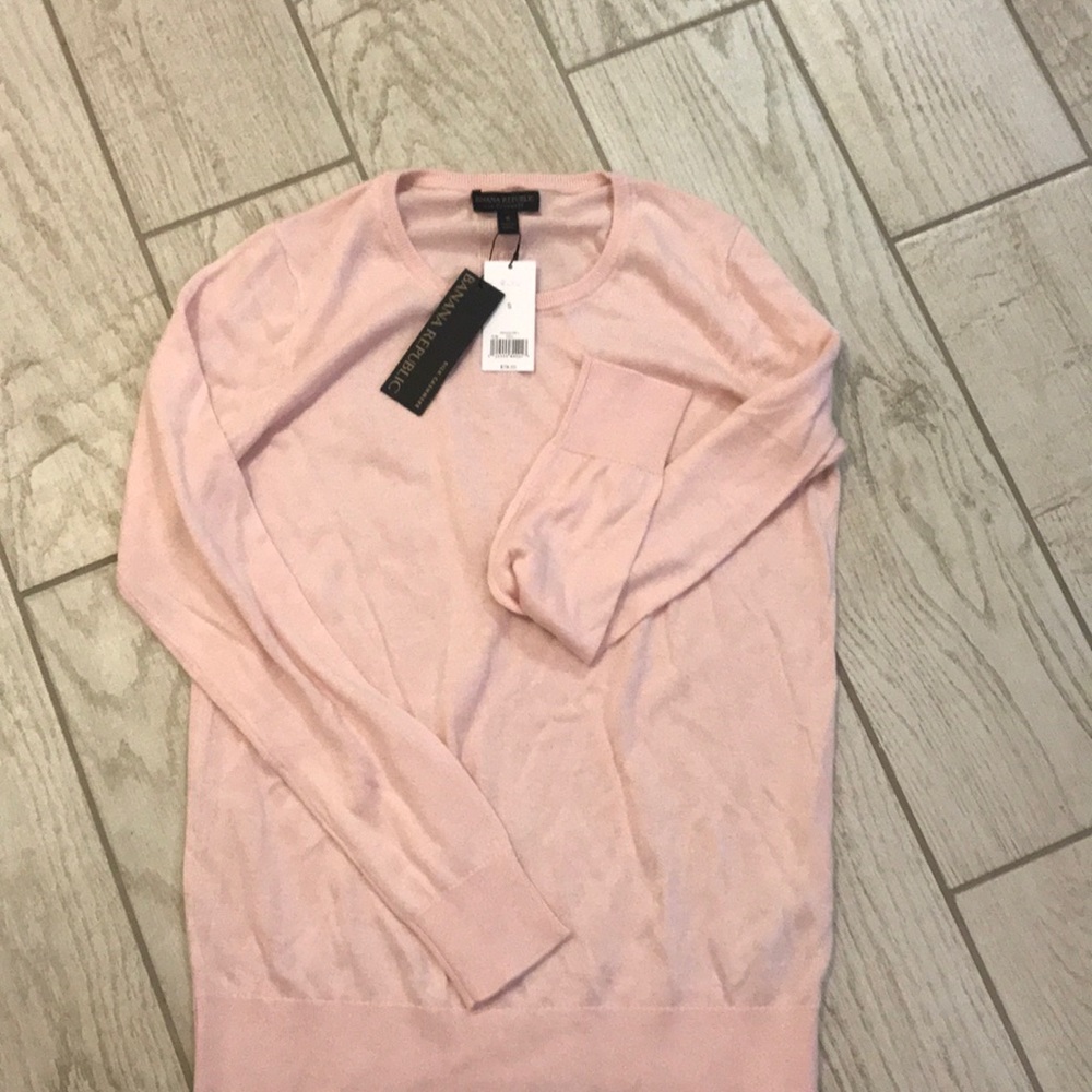 Light silk-cashmere new sweater